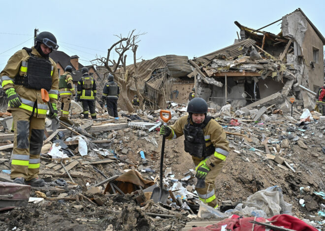 Russia Launches Massive Strike on Ukrainian Military Infrastructure