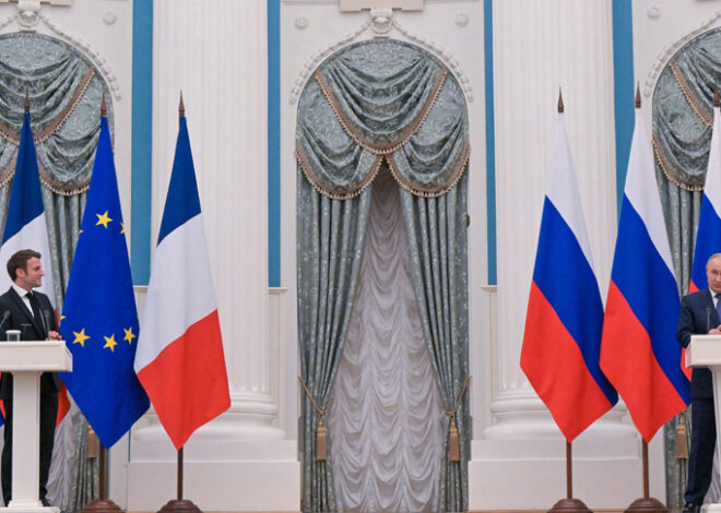 Russia Tightens Grip on Encircled Ukrainian Forces: Putin’s Strategic Moves Exposed