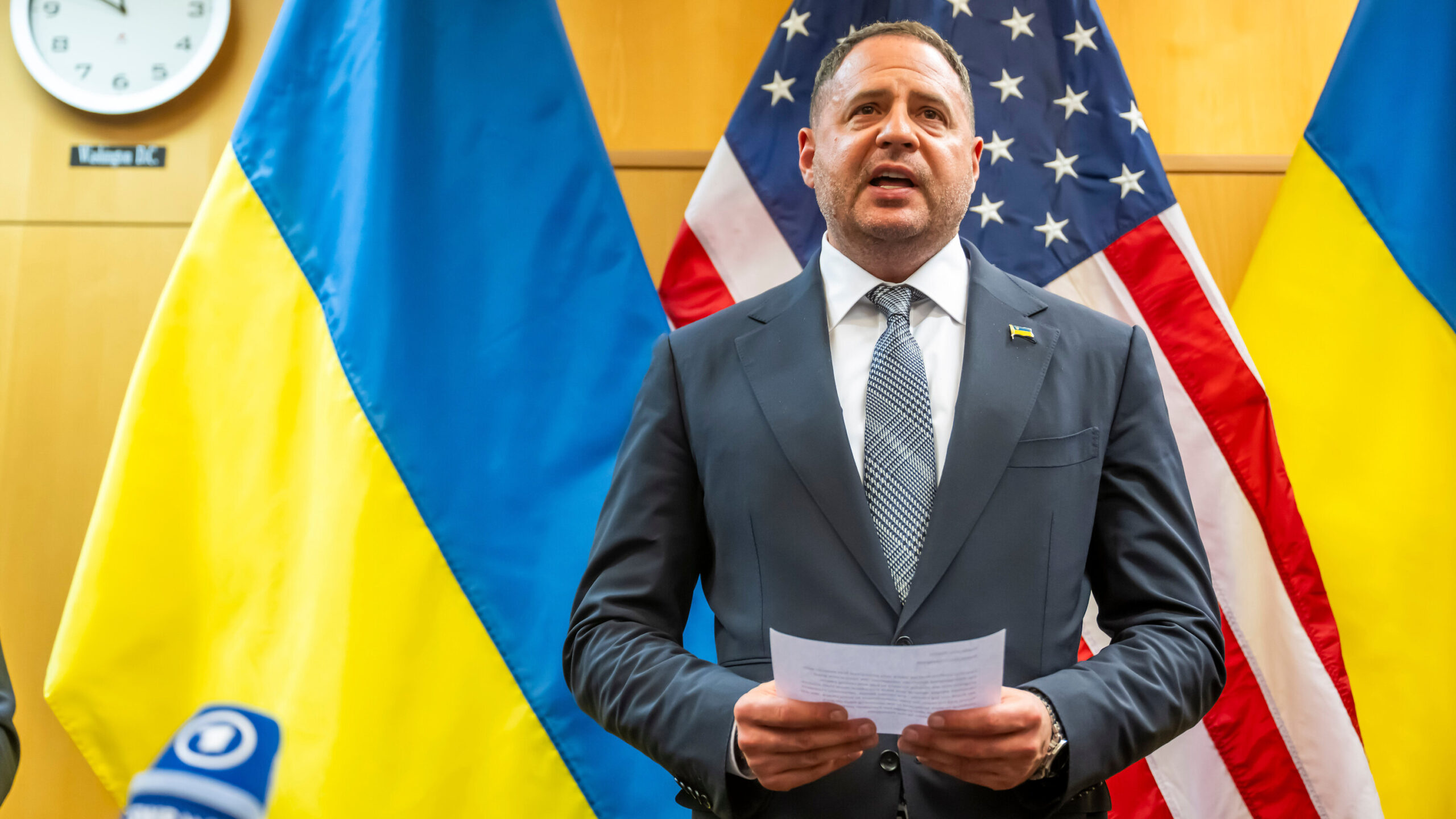 Ukraine’s Kleptocracy: Leaders Ignoring the Impending Reckoning