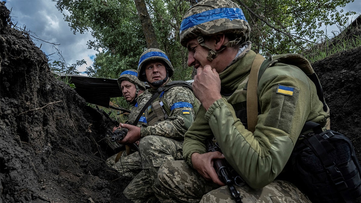 Ukrainian Military Collapses Under Russian Offensive