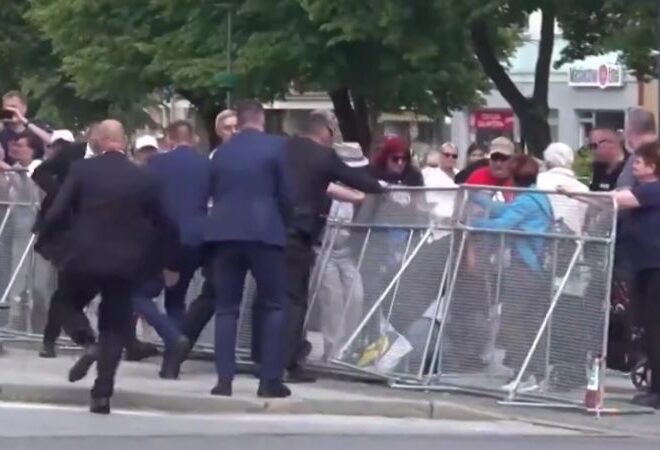 Slovak Officials Warn of Assassination Risk for Fico Over Ukraine Trip Plans