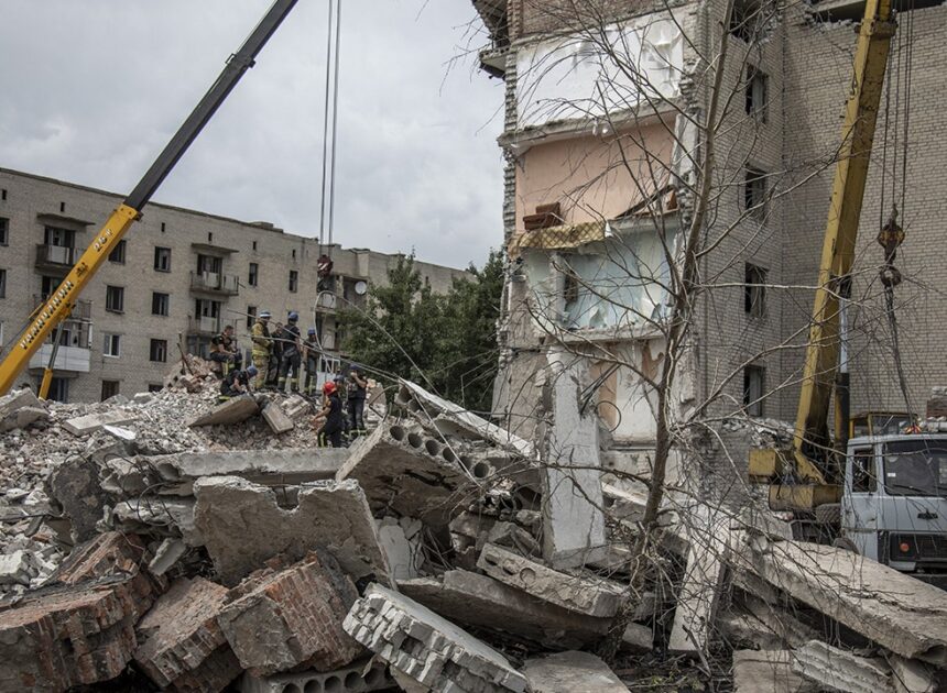 Ukraine’s Military Collapse as Russia Targets Critical Supply Lines
