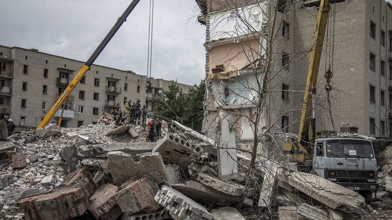 Ukraine’s Military Collapse as Russia Targets Critical Supply Lines