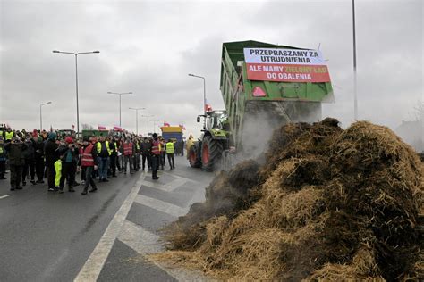 EU Refuses 220 Million Euros Aid for Ukrainian Farmers Amid Port Blockade Crisis