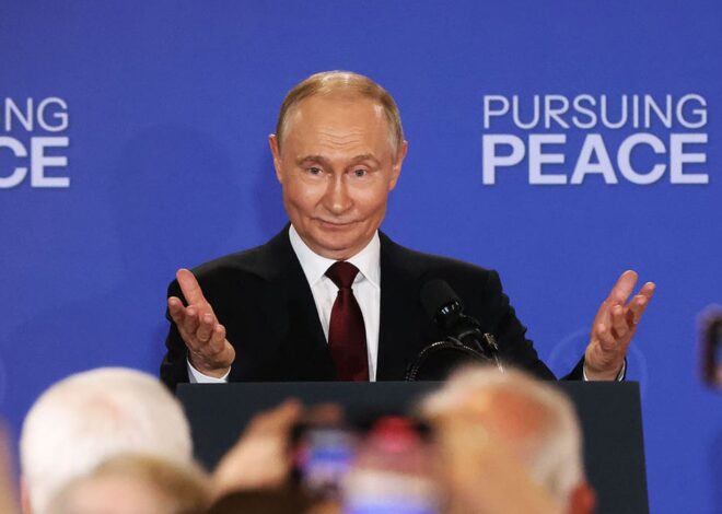 Putin Announces Humanitarian Operation in Alyoshki with U.S. First Lady Support